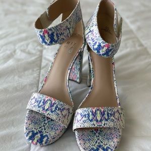 New Colorful Heels Size 7.5M